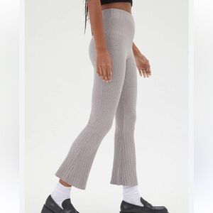 URBAN OUTFITTERS Rosie Ribbed Flare Pant Bottoms Taupe EUC Sz M